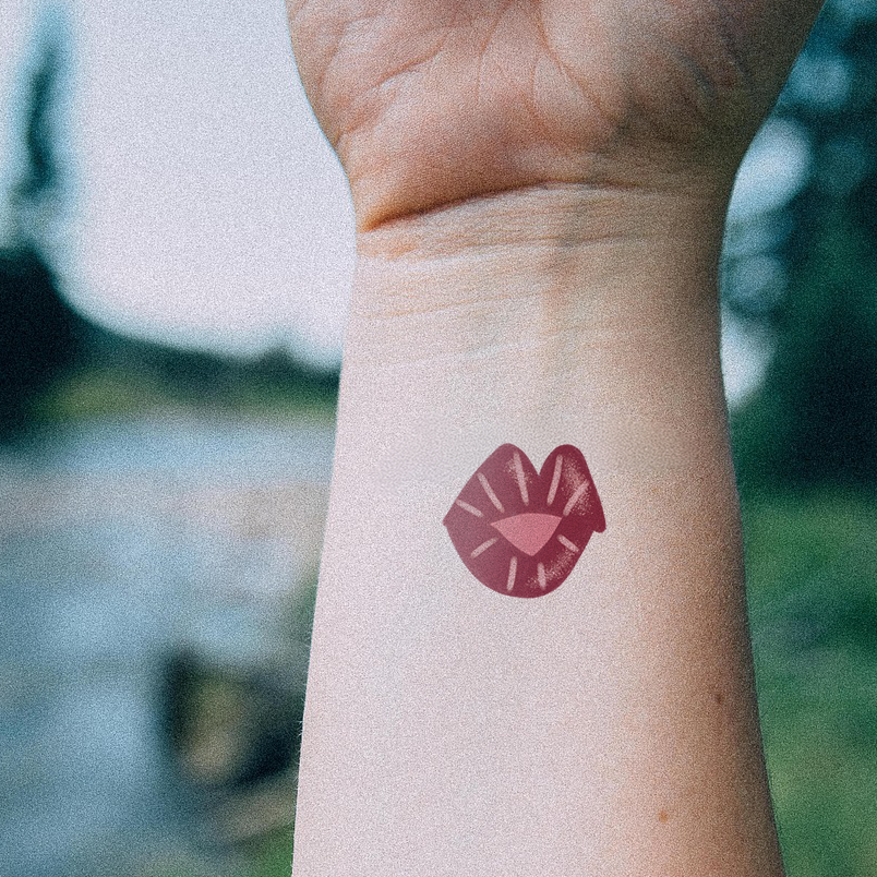 Carte postale TATTOO FAUX – Image 2